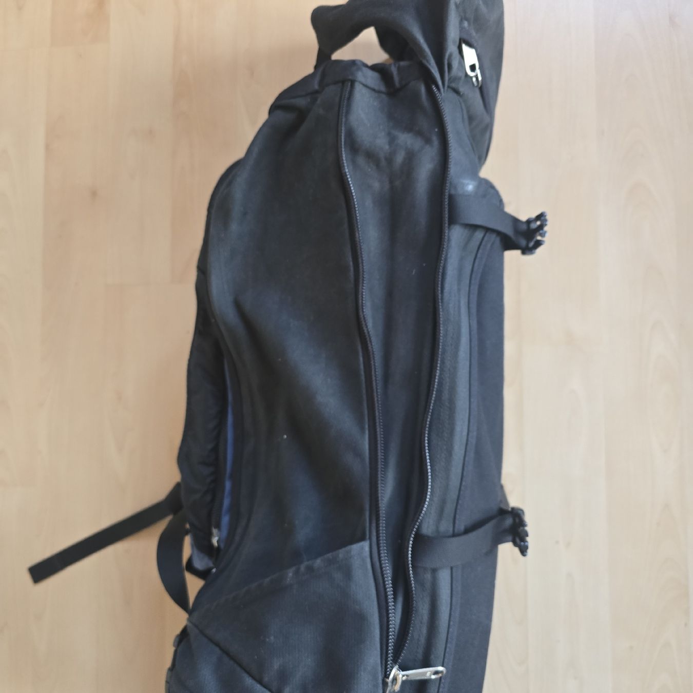 Macpac Zaini: Macpac Genesis Backpack, Size 2 (ca 70 Liter + 15 Liter) – Usato da Degersheim venduto da Honolulu013 4