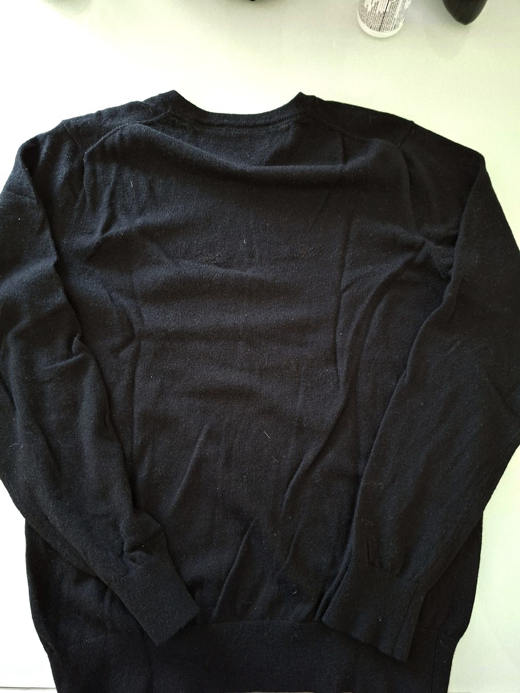 Tommy Hilfiger Pullover & Sweatshirts: Pull en laine  noir Tommy Hilfiger, taille M, – Gebraucht aus Renens VD von ser_j2fn 2