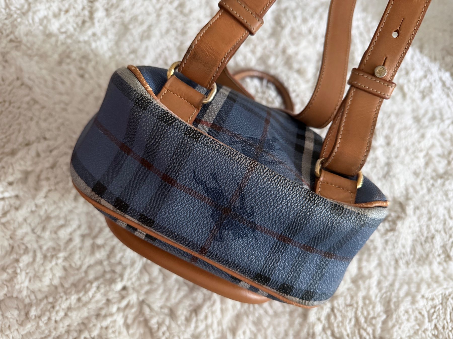 Burberry Rucksäcke: Vintage Burberry backpack – Gebraucht aus Schaffhausen von Nadiuna 7