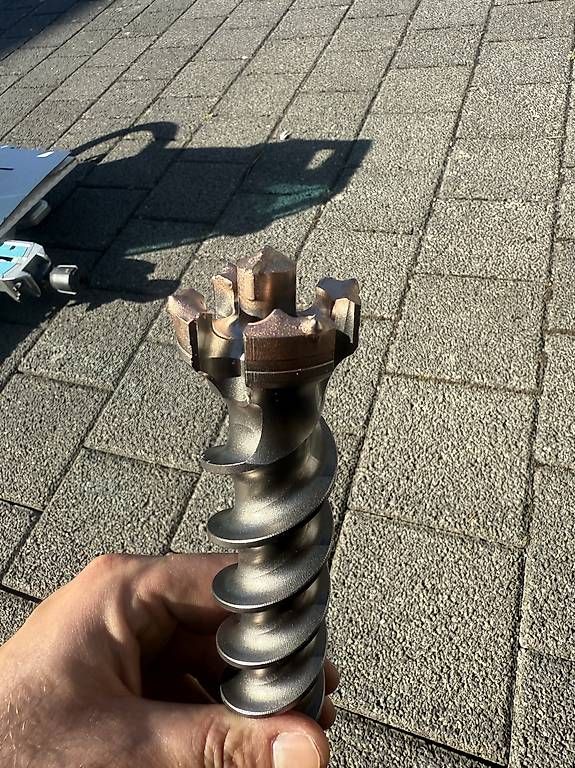 Bosch Tutti gli attrezzi: Bosch PRO SDS max-9 Break Through 45mm - NAGELNEU – Usato da Kölliken venduto da HELLNAA