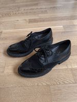 Schicker Damenschuh in Schwarz Grösse 39
