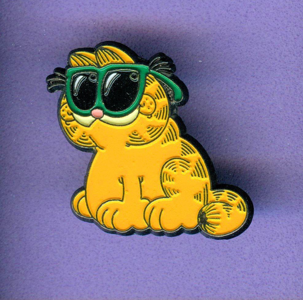 Placchette & Badge: GARFIELD – Usato da Winterthur venduto da Sammleroase