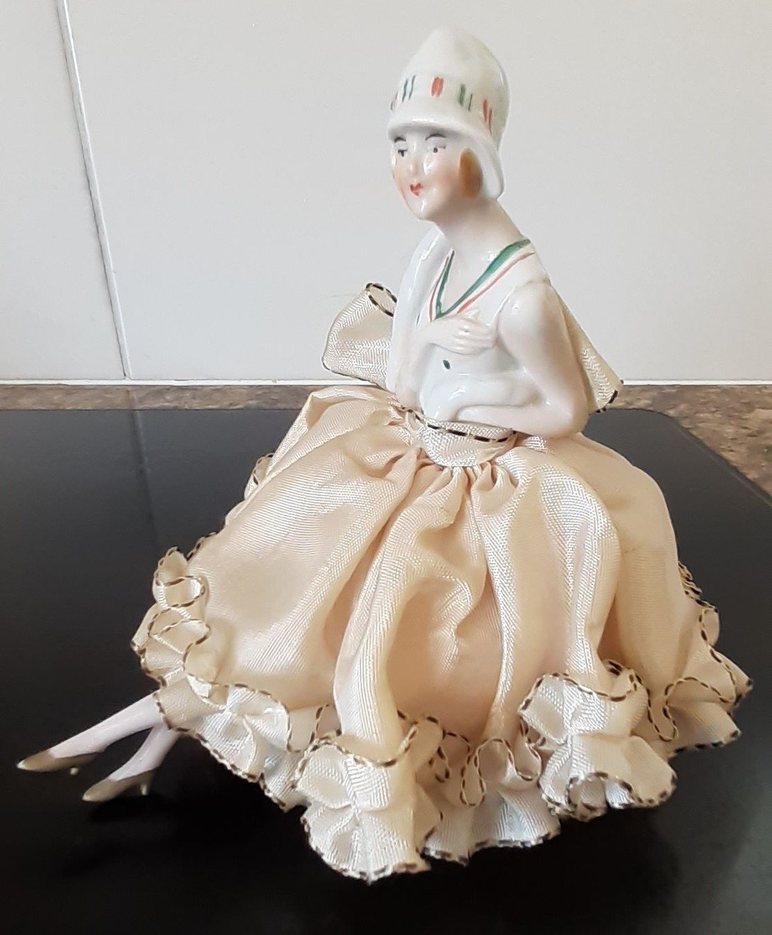 Figuren: Teepuppe antik – Gebraucht aus Mörschwil von antiksalon 2