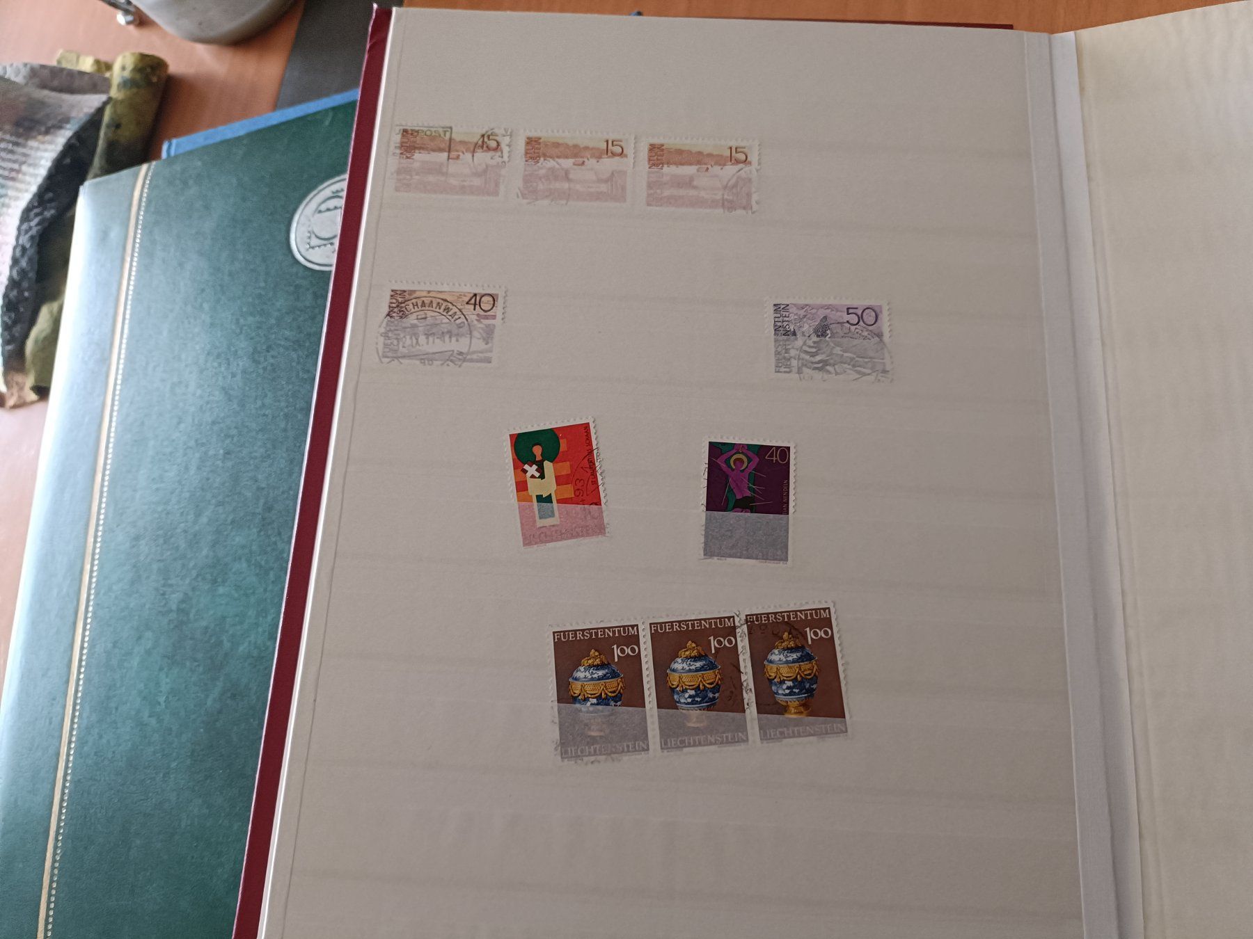 Album: Briefmarken Album – Usato da Luzern venduto da tristan696