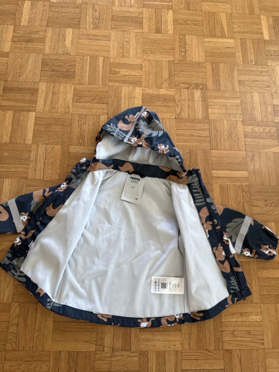 Giacche & Cappotti: Kinder Regenjacke Reima Grösse 92 mit Eichhörnchen Muster – Usato da Adlikon b. Regensdorf venduto da galaxandy 4