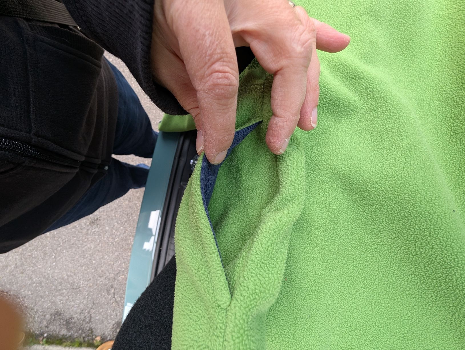 Jacken & Mäntel: Fleecejacke Größe 140  – Gebraucht aus Bern von berneroberlaenderin 6
