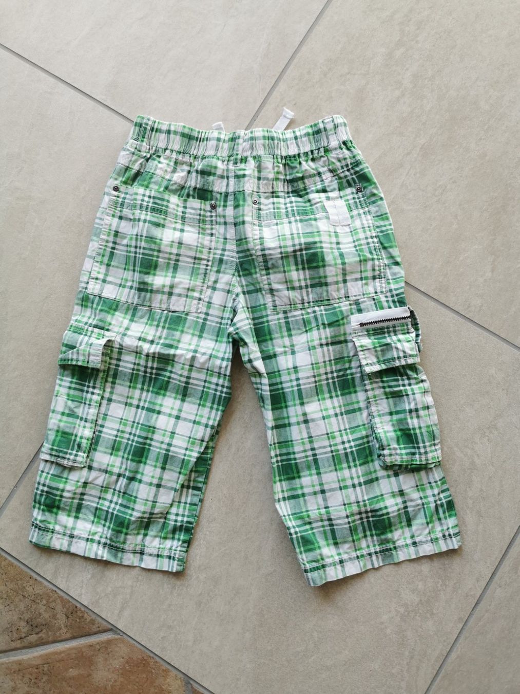 Pantalons: Hosen – D'occasion à Schafisheim par nachteule73 1