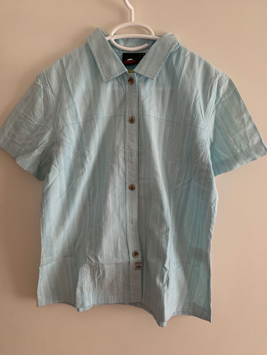 Mckinley Camicette: McKinley Wanderbluse hellblau gestreift Grösse 40 – Usato da Wettswil venduto da cipollina71