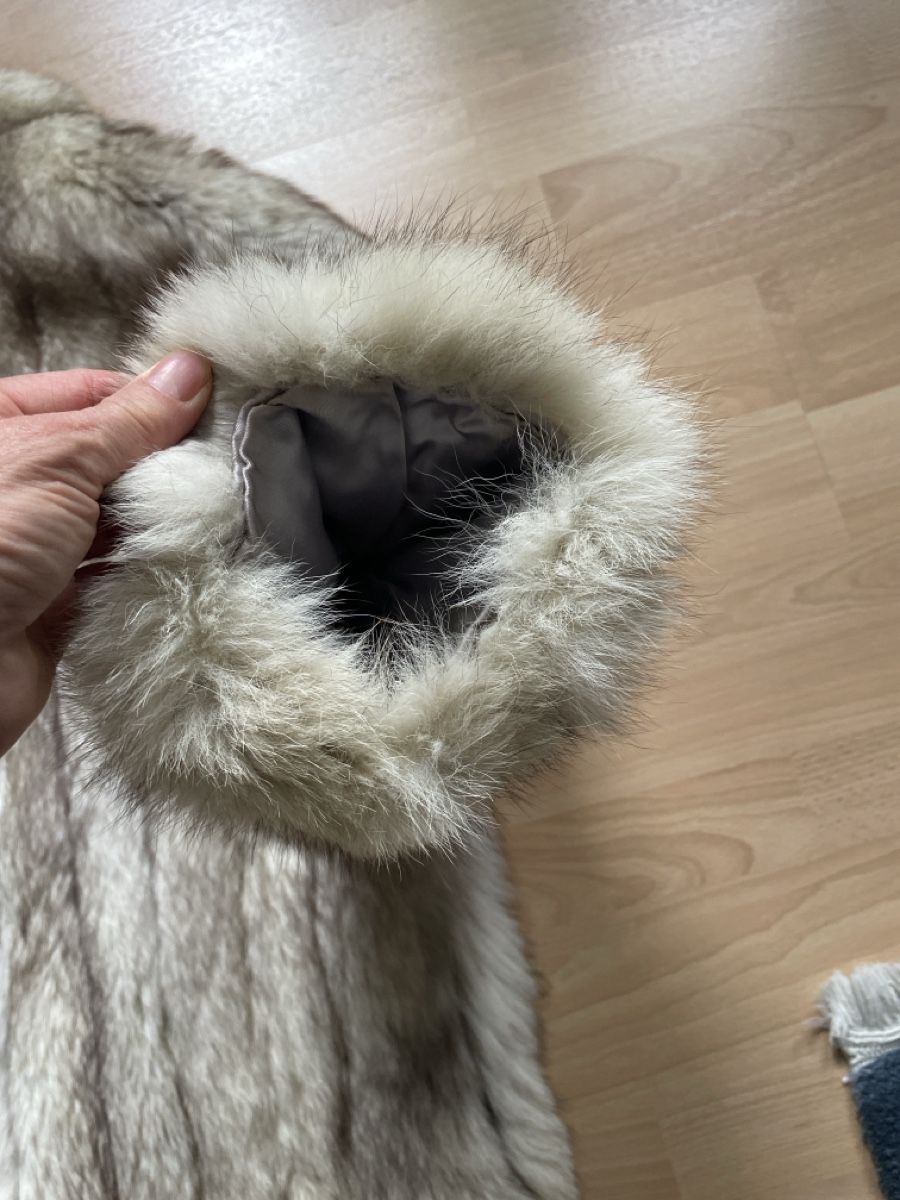 Cappotti: Cappotto di pelliccia usata  donna – Usato da Bellinzona venduto da remarema 7