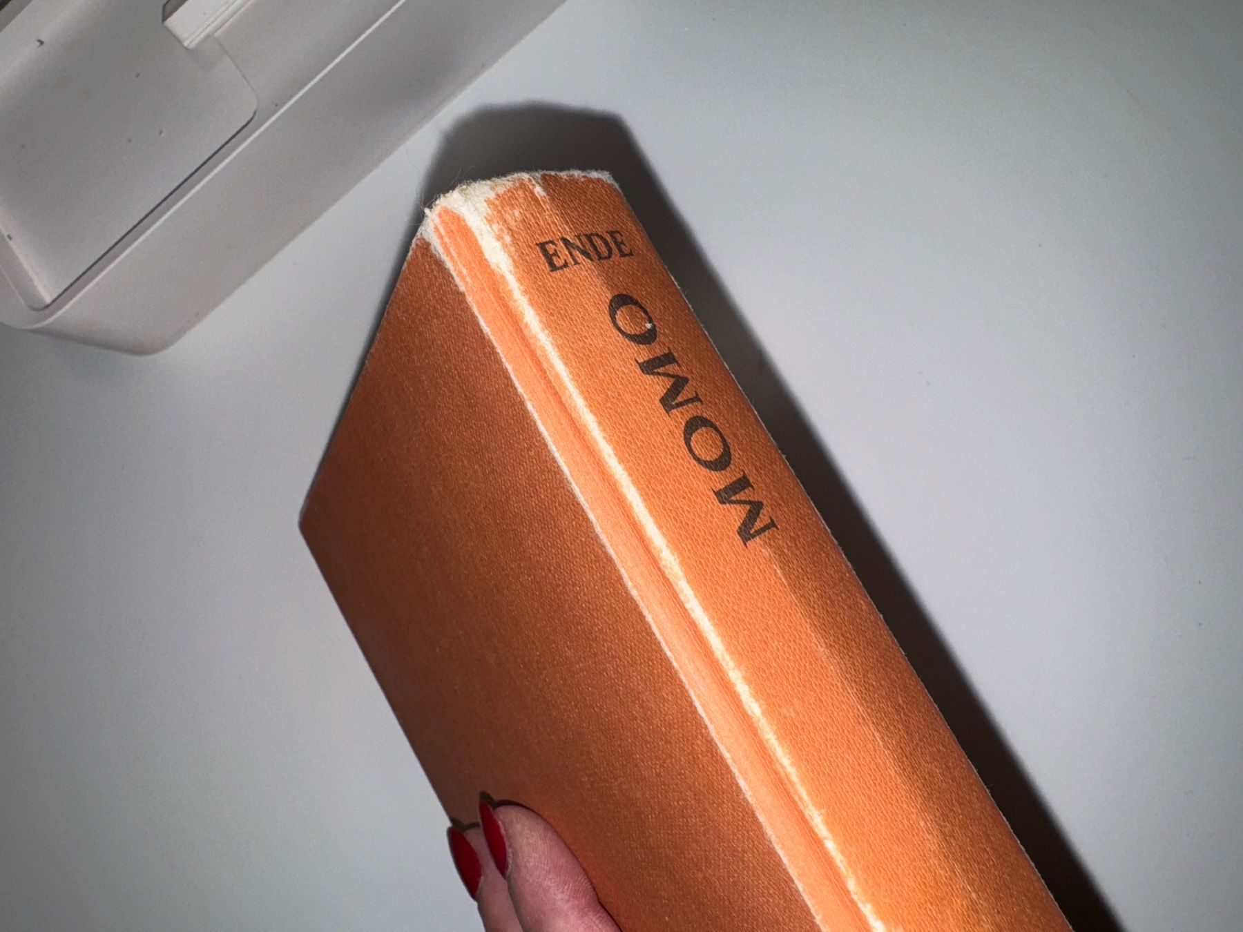 Libri: MÄRCHEN - ROMAN: Micheal Ende, Momo – Usato da Grosswangen venduto da Deutsche_Romane 9