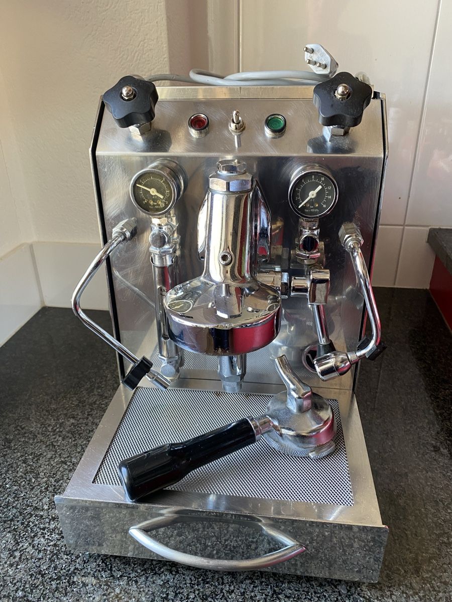 Macchine per caffè & Macchine per espresso: Kaffee Maschine Espresso etc – Difettoso da St.Gallen venduto da Design04
