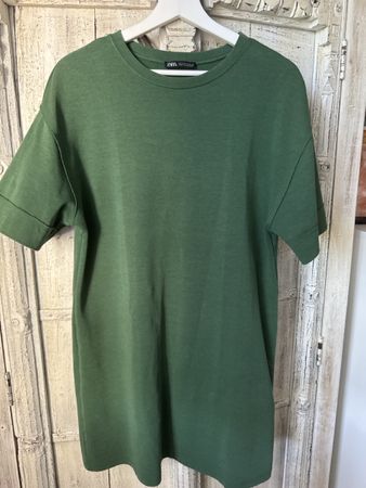 Damen Kleid Zara Grösse M dunkelgrün neuwertig