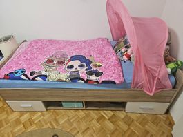 Kinderbett mit Stauraum