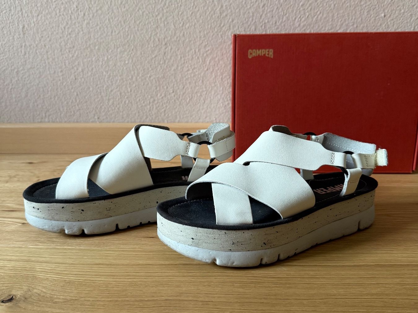 Camper Scarpe da donna: Camper Sandale Gr.38 – Usato da Zufikon venduto da Ozumo 1