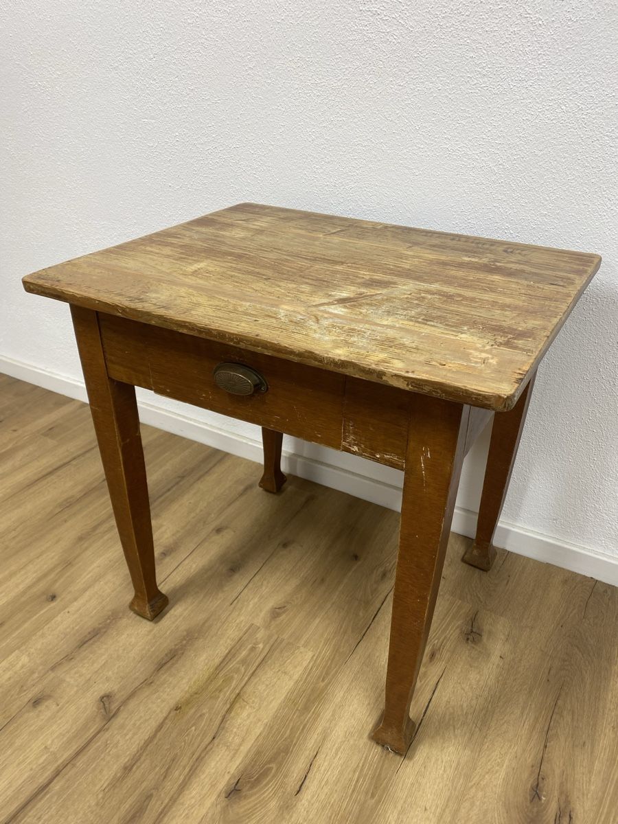 Tavoli: Tannentischli – Usato da Basel venduto da MoebelSackmann 1