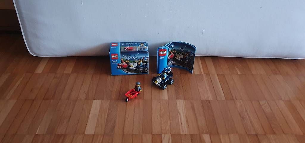 Giocattoli: Lego City Bankräuber 6006 – Usato da Wallisellen venduto da Richtema