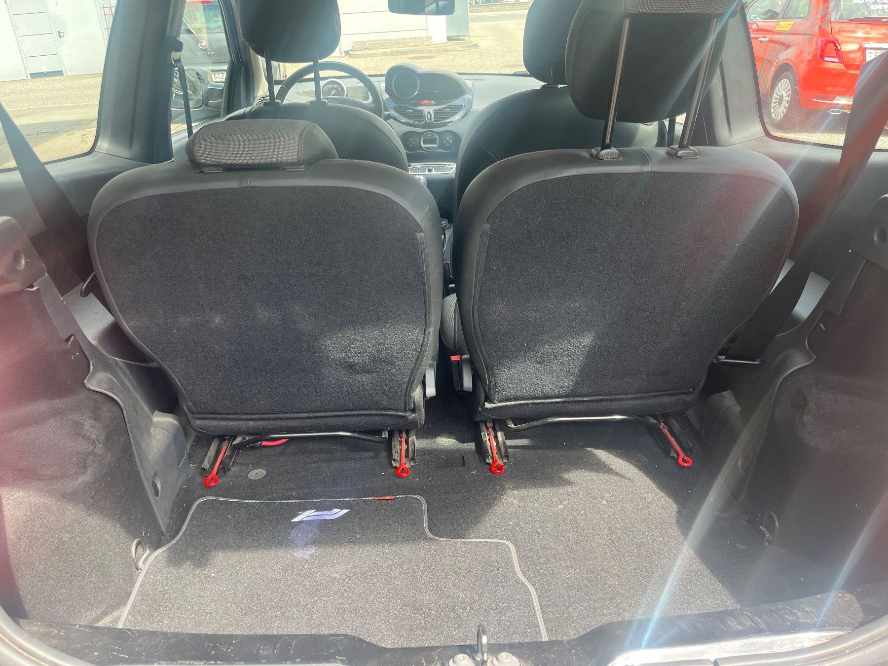 Renault Automobili: Renault Twingo 1.2 75 B5 – Usato da Belp venduto da autocapital 6