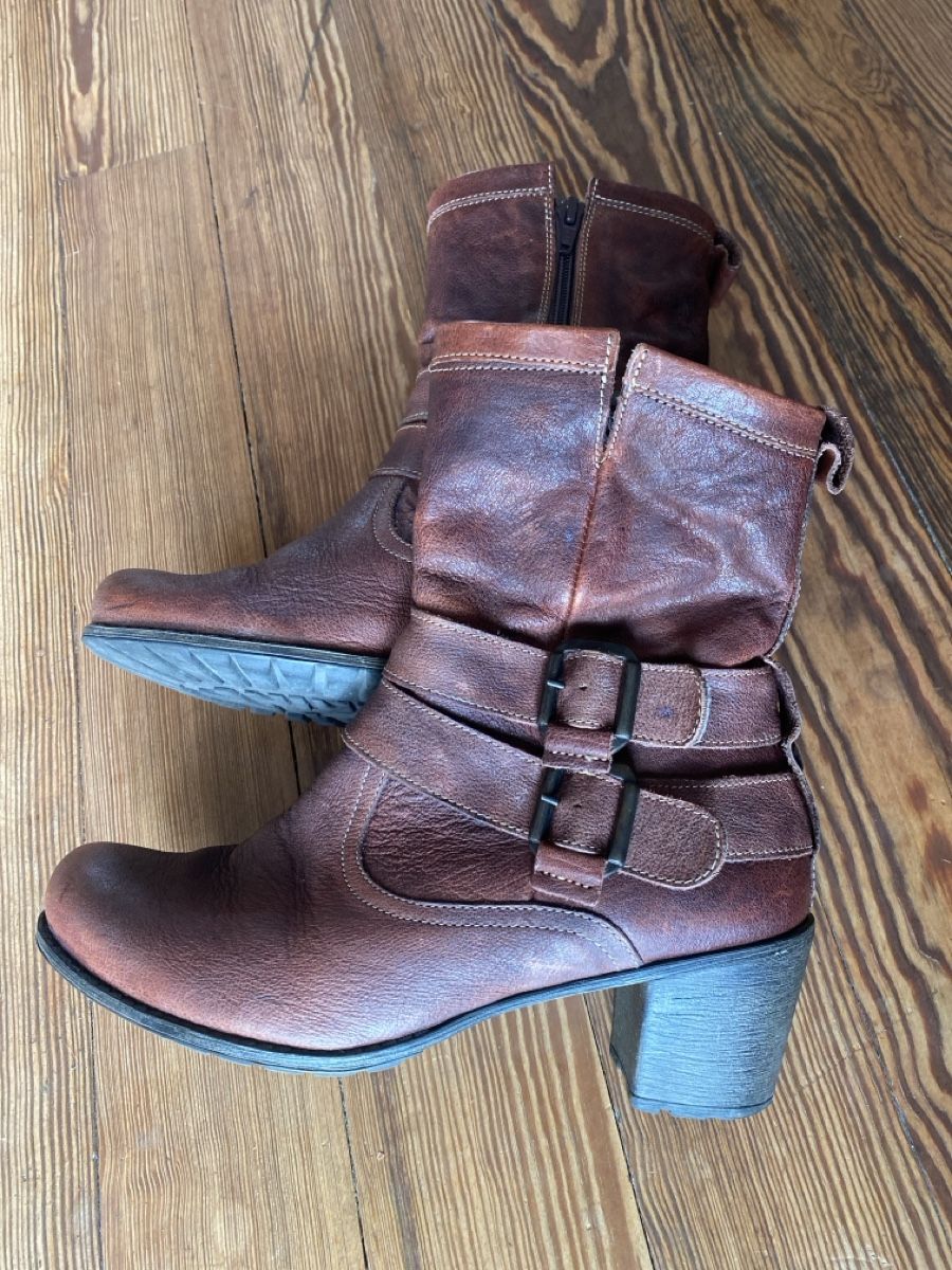 Think Scarpe da donna: Think bottines 37 – Usato da Neuchâtel venduto da malv 2