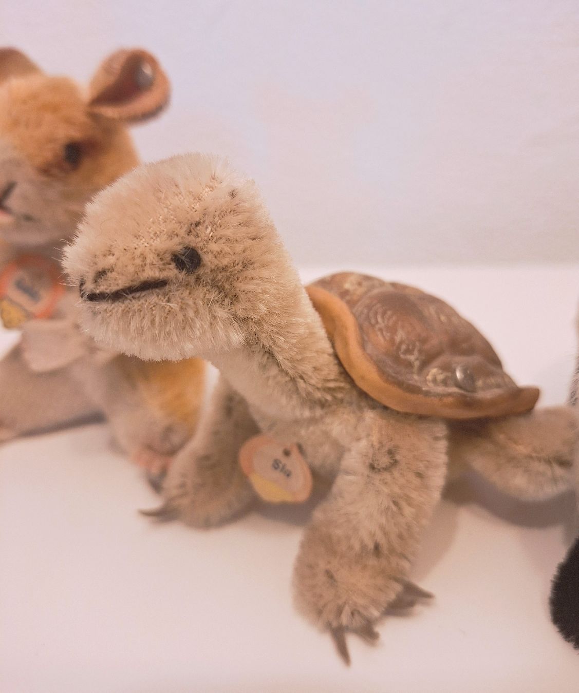 Steiff Spielzeuge: 4 Vintage Steiff: Beaver, Hamster, Turtle & Mountain Goat – Gebraucht aus Volketswil von LisaSch1 2