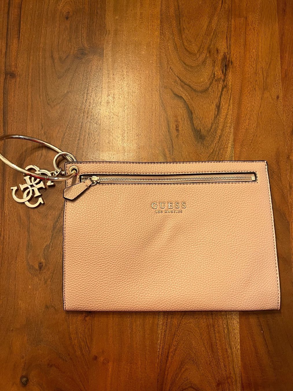 Guess Borse da donna: Guess Clutch – Usato da Sternenberg venduto da Coocoo 1