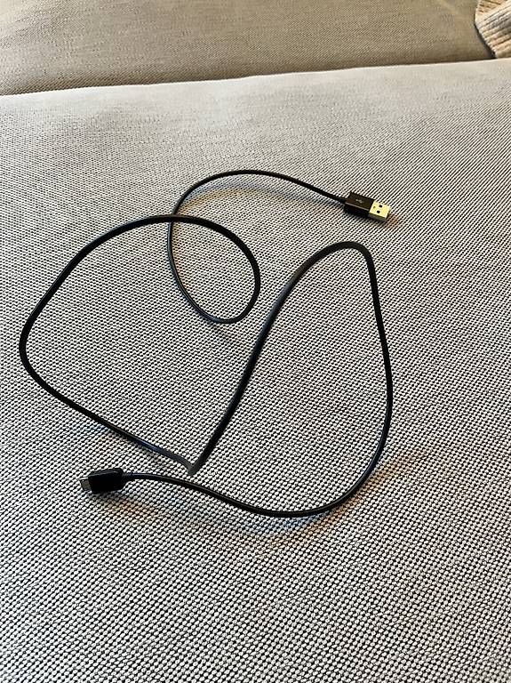 Cavi: USB-A auf Micro-USB (Micro-B) Kabel, ca 105cm – Usato da Zürich venduto da zucchetti13 2