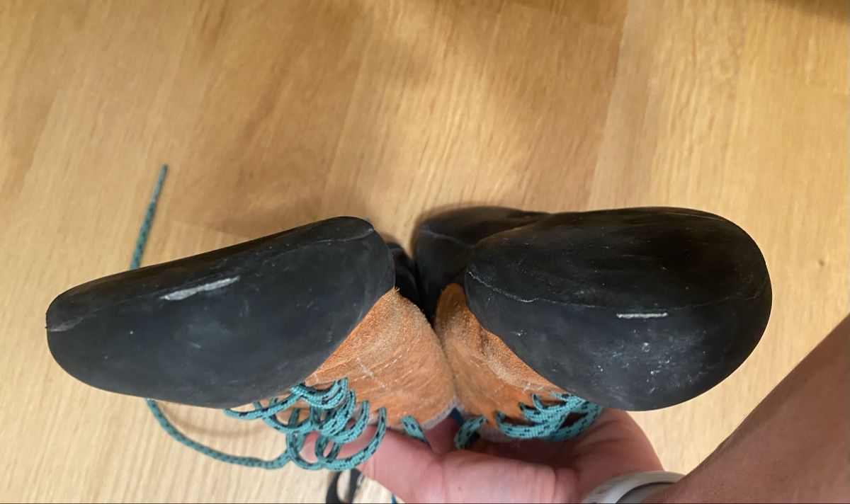 Scarpa Chaussures hommes: Kletterschuhe Grösse 38,5 – D'occasion à Küsnacht ZH par ardnas15 2