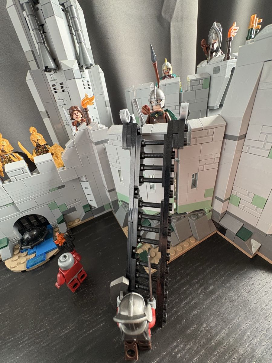 Lego Spielzeuge: Klemmbaustein Burg – Neu (gemäss Beschreibung) aus Lausen von J.2000 4