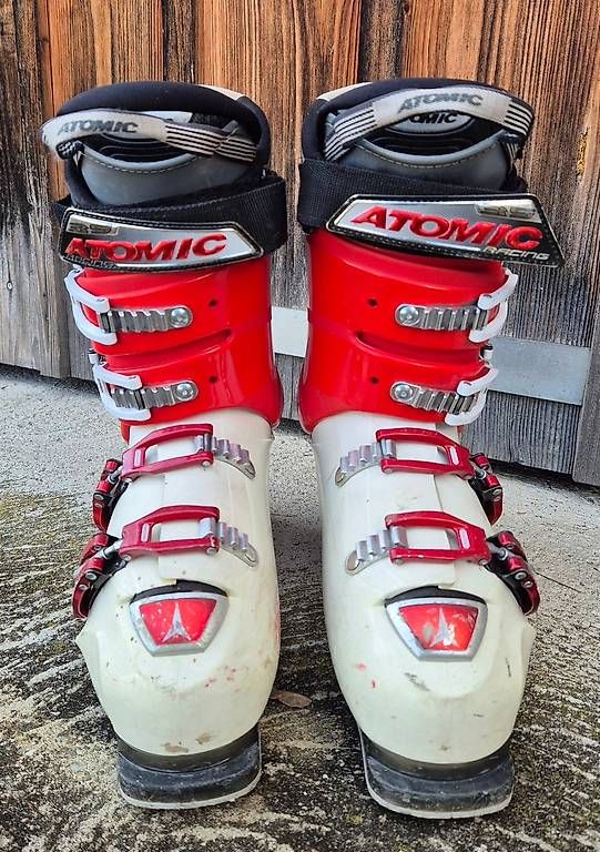 Atomic Sci: Atomic Race Skischuh, ca. Gr. 40-41 – Usato da Bremgarten b. Bern venduto da Athinaa 2