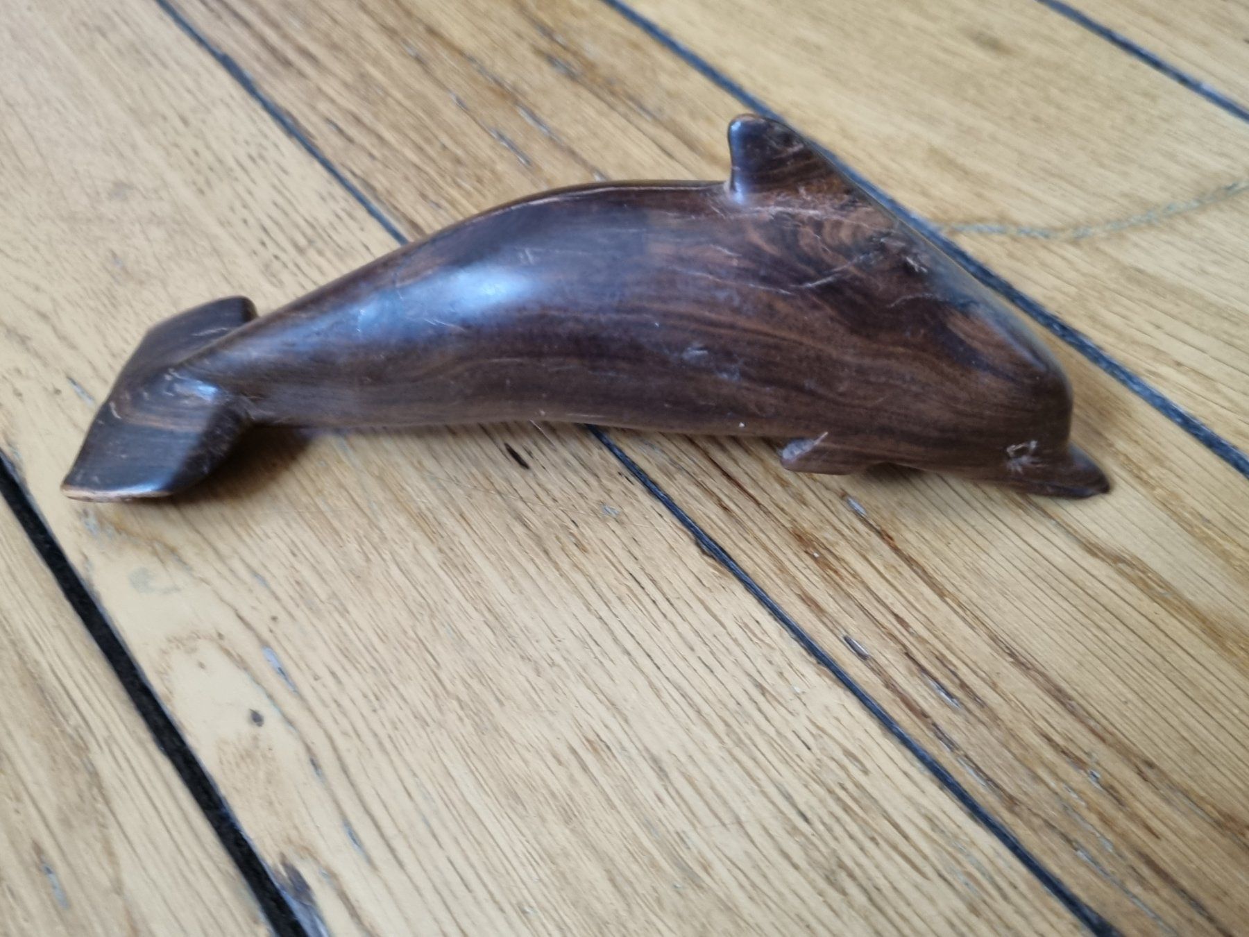 Statuette: Delfin Holz – Usato da Schaffhausen venduto da Leveron13 2