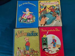 4 sehr schöne alte Kleinkinder- Bilderbücher.