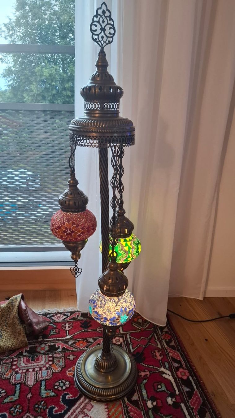 Lampen: Orientalische Stehlampe mit 3 Lichtern – Gebraucht aus Sempach von johfurrer