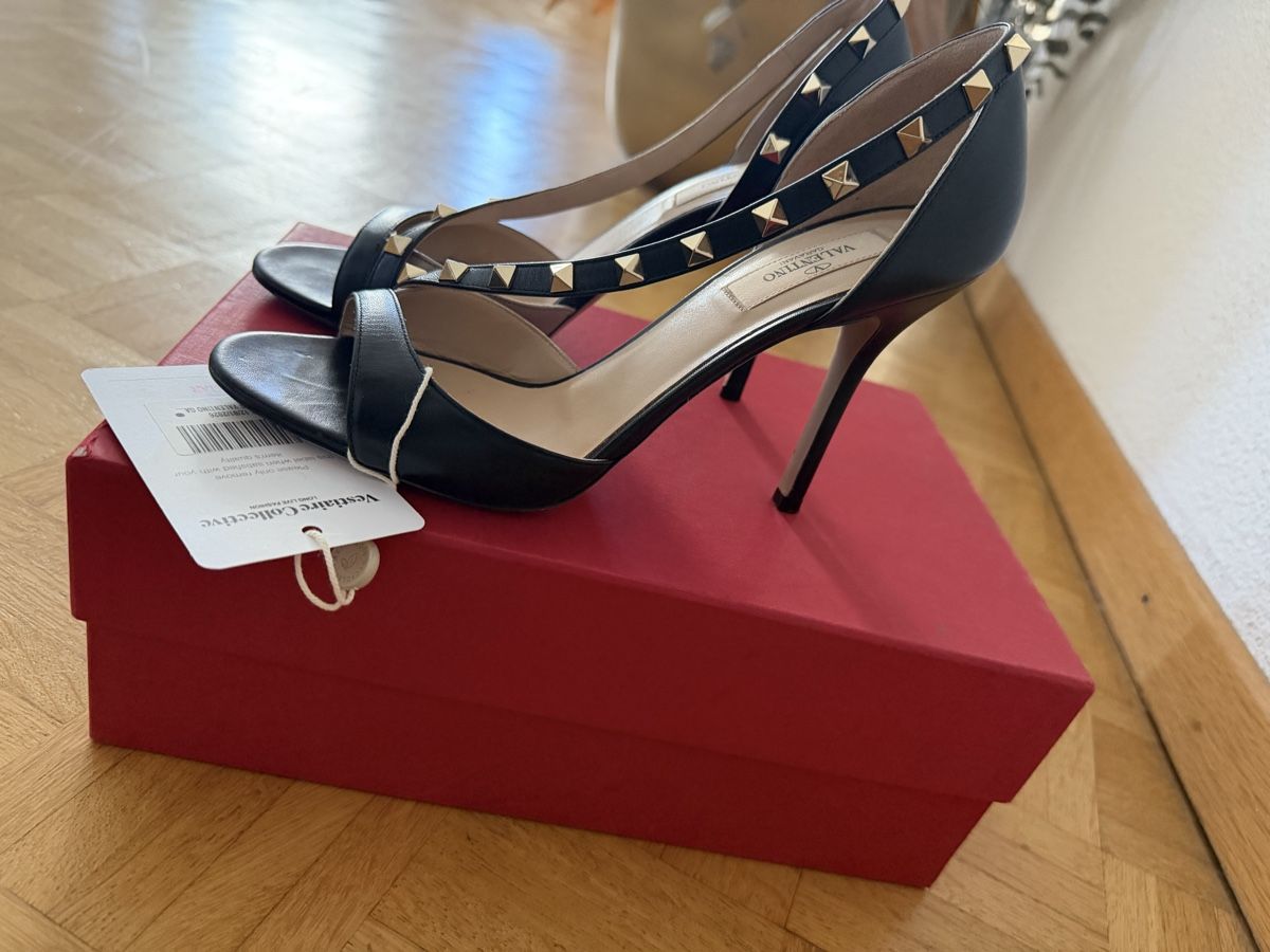 Valentino Scarpe da donna: Valentino Garavani  Sandale – Usato da Lachen SZ venduto da mima41 4