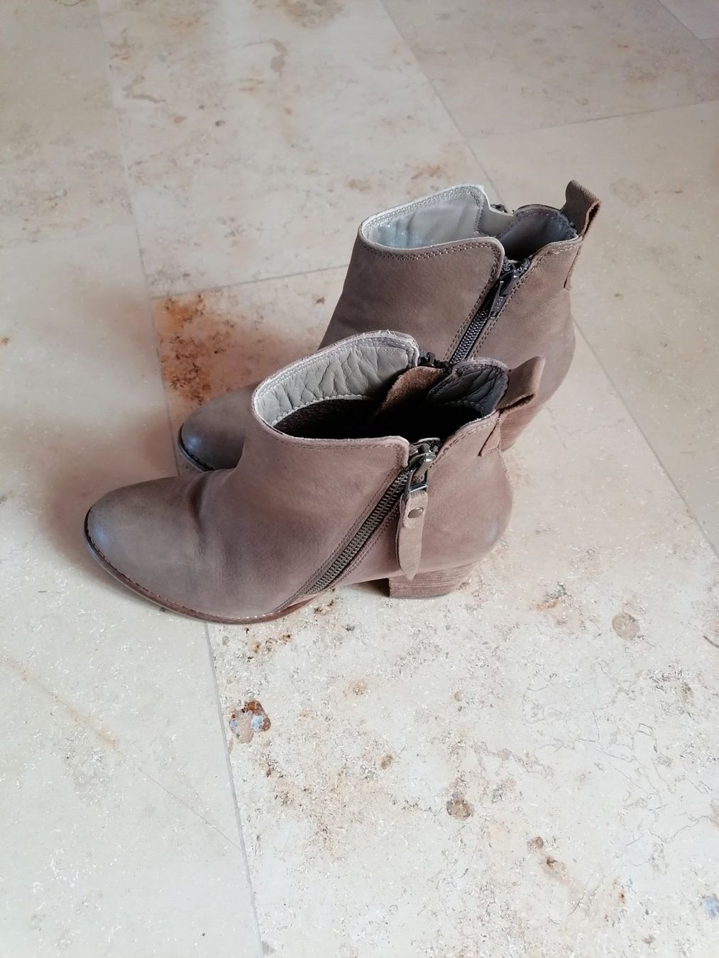 Dune London Scarpe da donna: Trendige Stiefeletten, beige, Grösse 37 – Usato da Benken SG venduto da Gummifinger 1