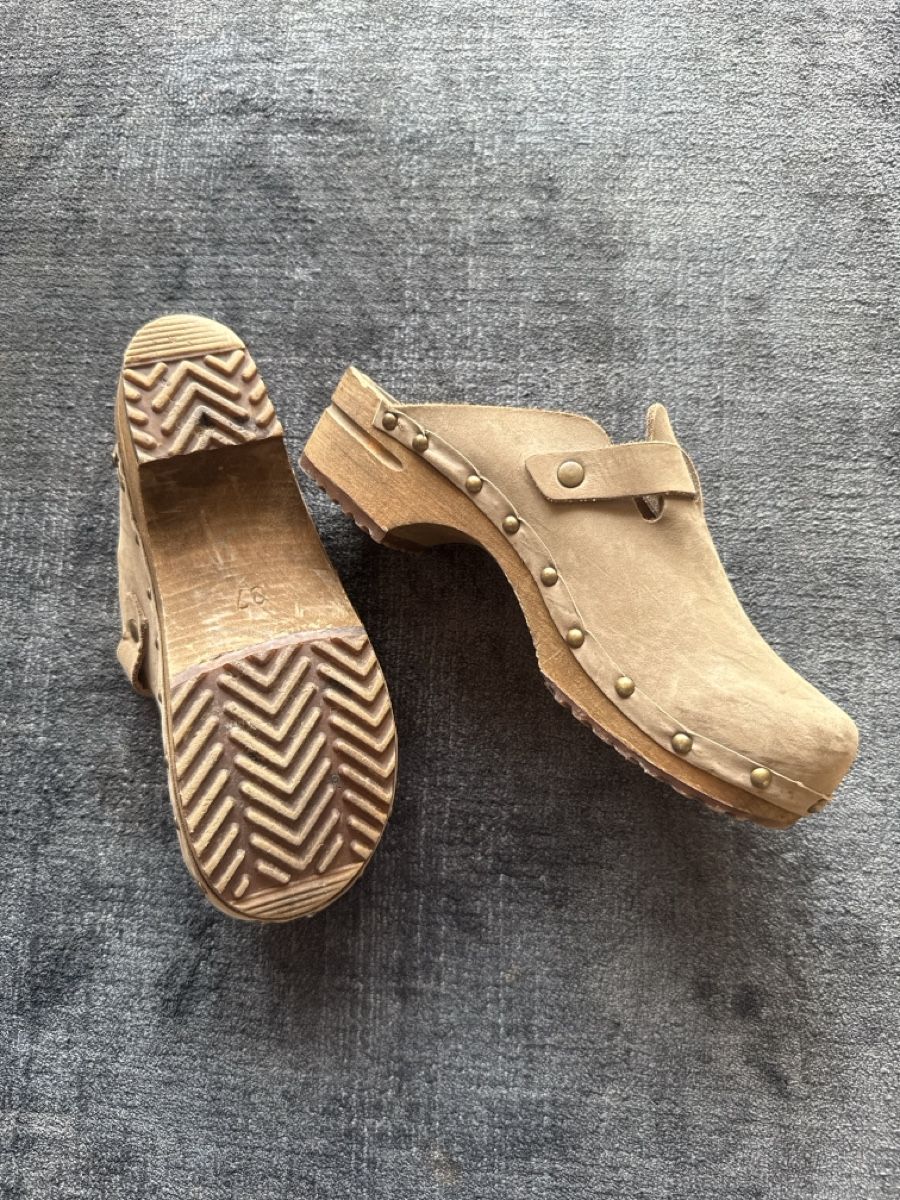 Scarpe da donna: Holzclogs Sanitär – Usato da Sarmenstorf venduto da ver_2r7r 1