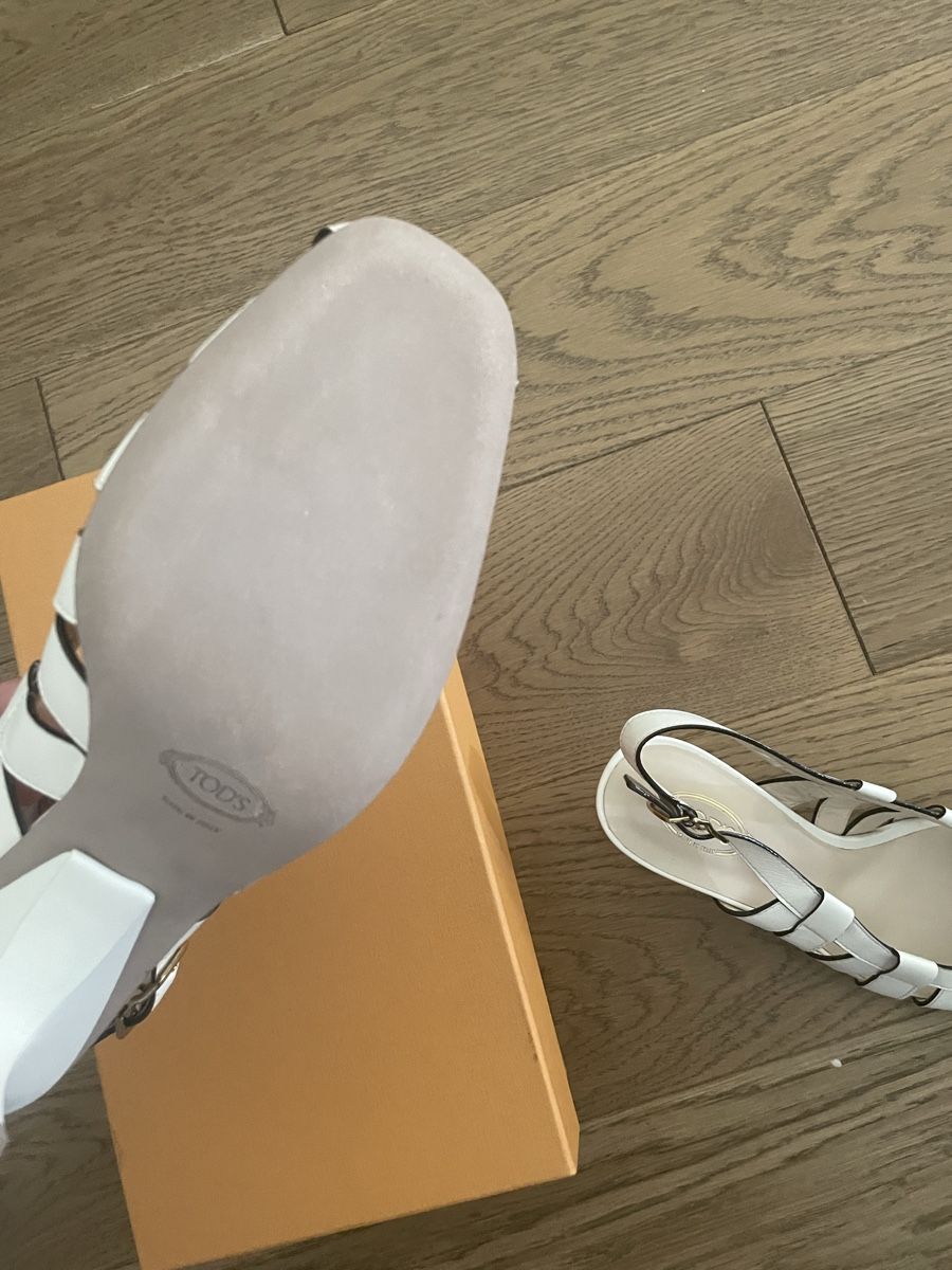 Tod'S Scarpe da donna: NEU, TOD‘S Slingback Gr 40, Leder – Nuovo e nell'imballaggio originale da Tägerwilen venduto da CarolinaHerrera 3
