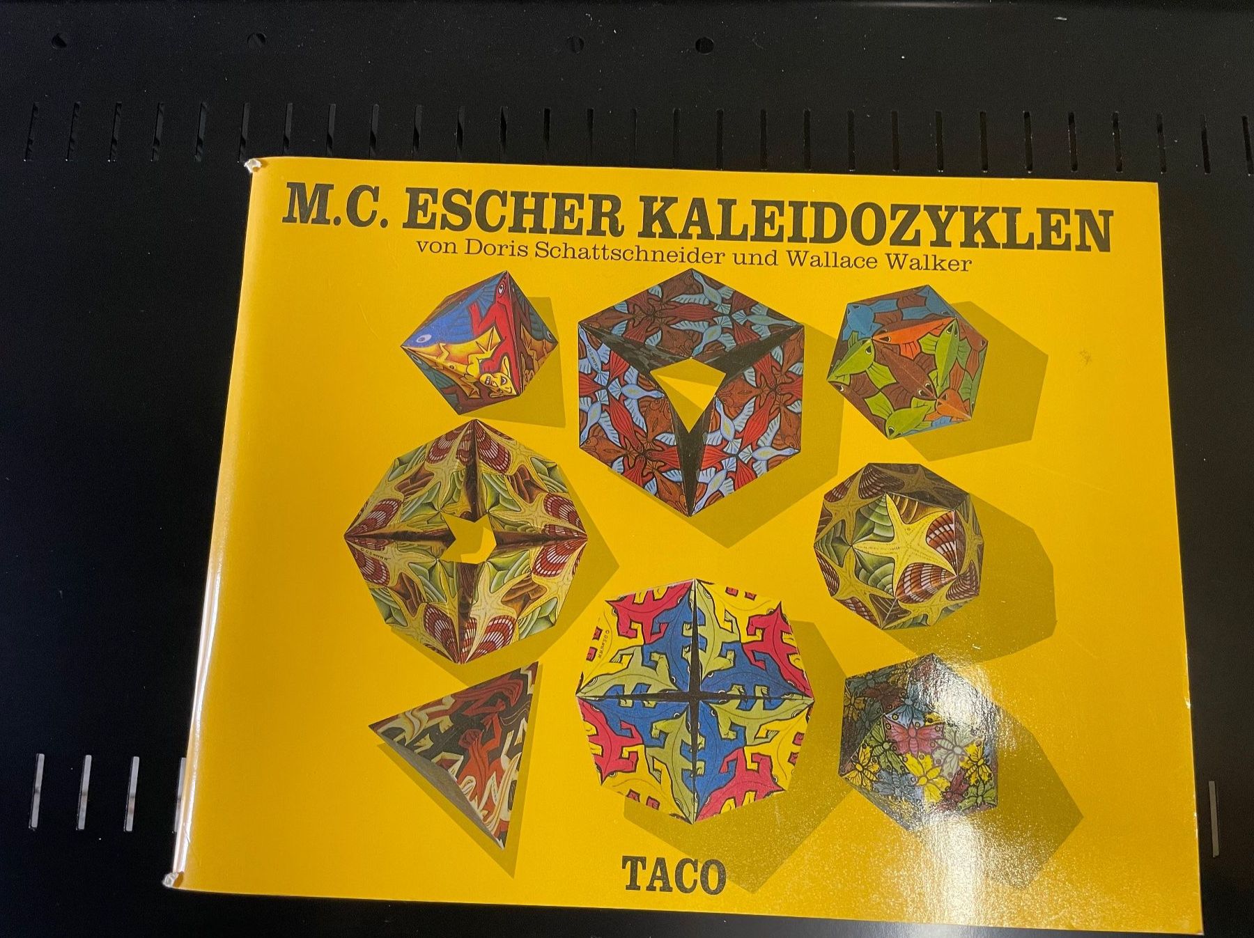 M.C. Escher Kaleidozyklen (Gebraucht) in Wangen ZH für CHF 8 - mit ...