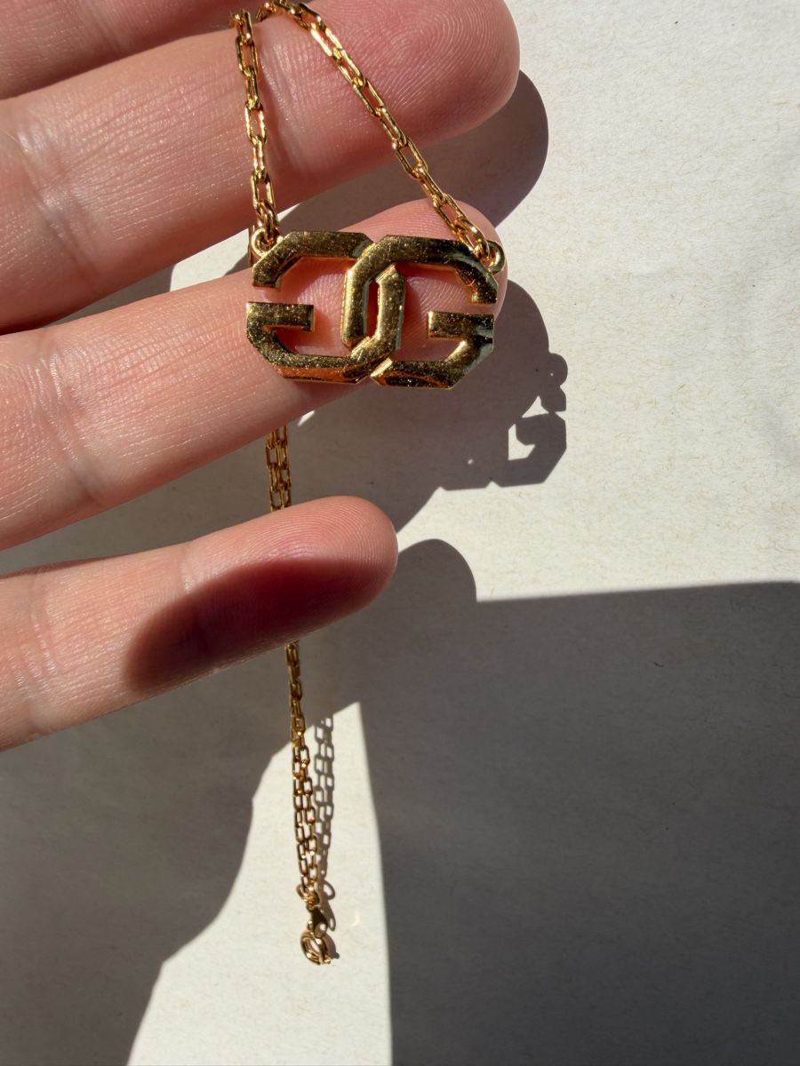 Givenchy Colliers: Chaîne Givenchy. Halskette Givenchy – D'occasion à Cressier FR par Kvito4ka 2