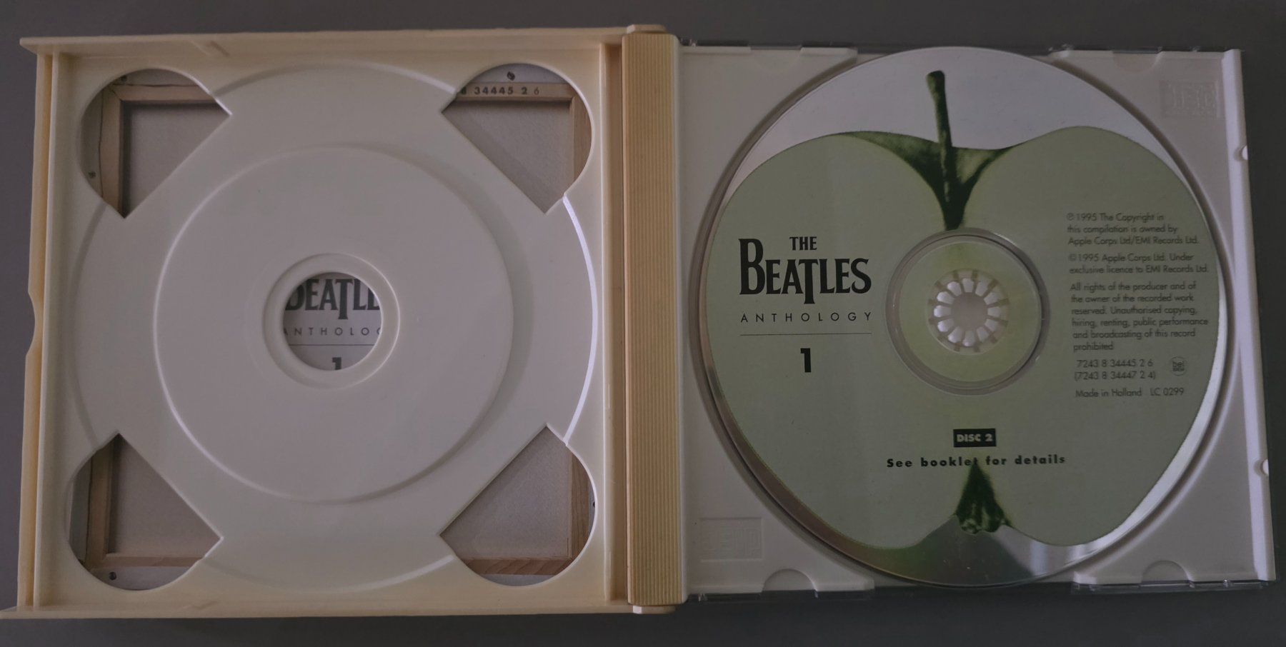 CD: The Beatles DCD – Anthology 1 – Usato da Root venduto da atelier22 2