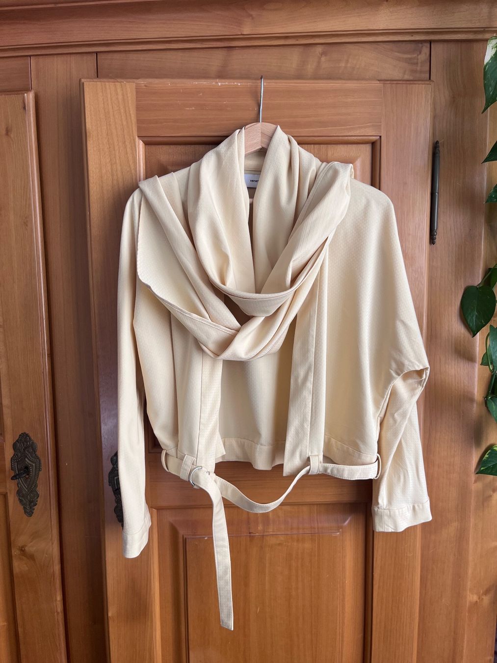 Giacche: Designer Jacke Venera Mustafa – Usato da Zürich venduto da FrauMa
