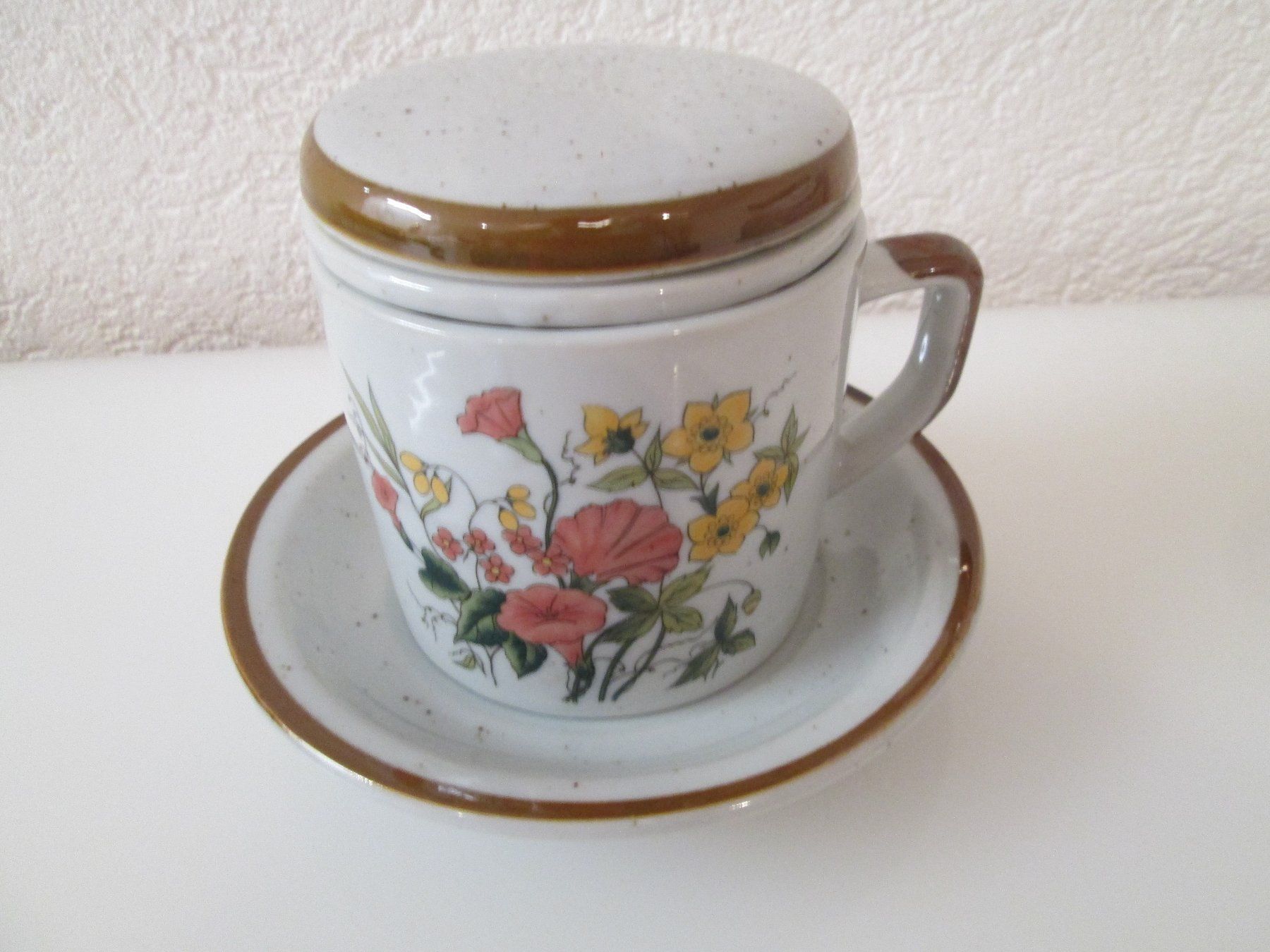 Tazze: Tasse mit Unterteller – Usato da Movelier venduto da KRASI61