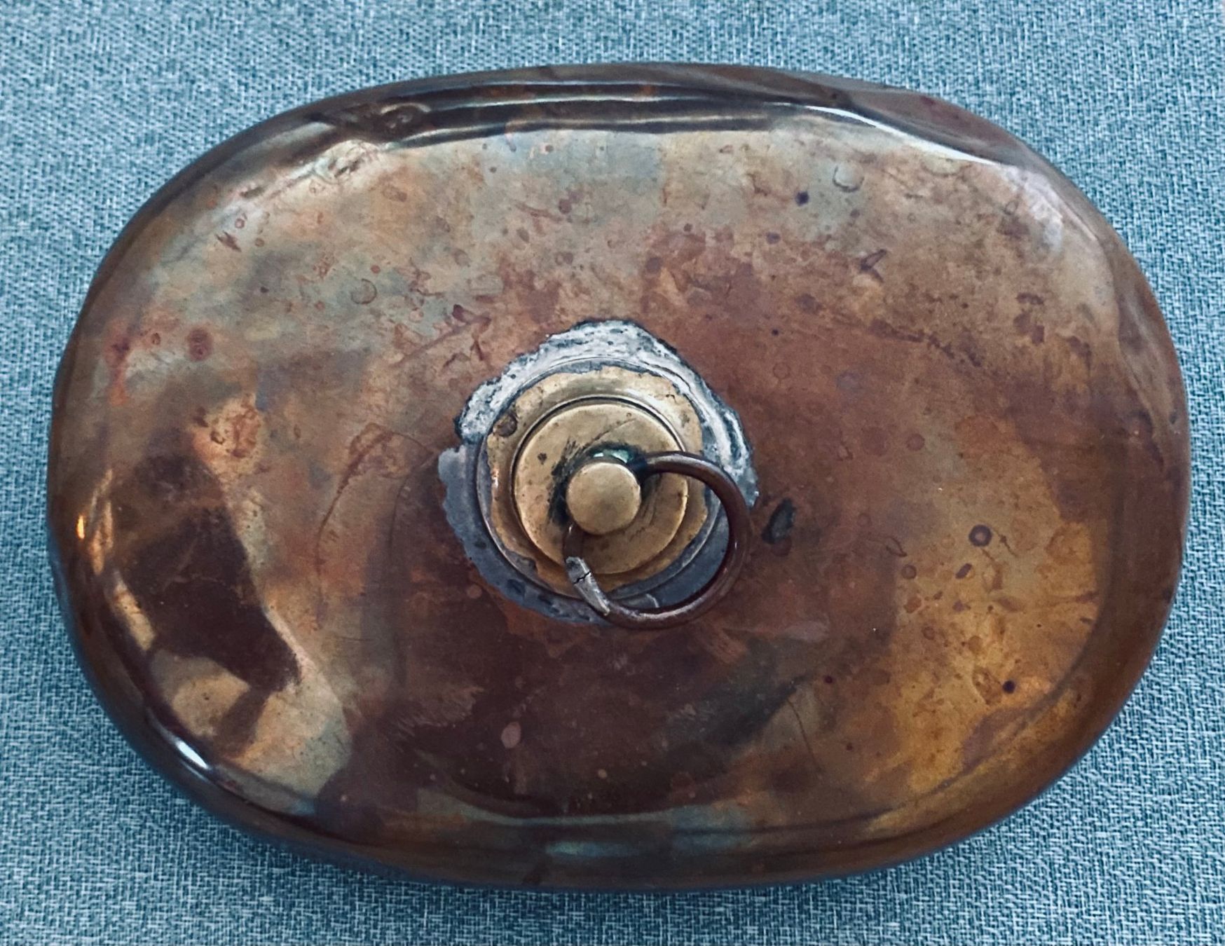 Autres appareils anciens: AntikeBettflasche – D'occasion à Küsnacht ZH par hgr_pfw2