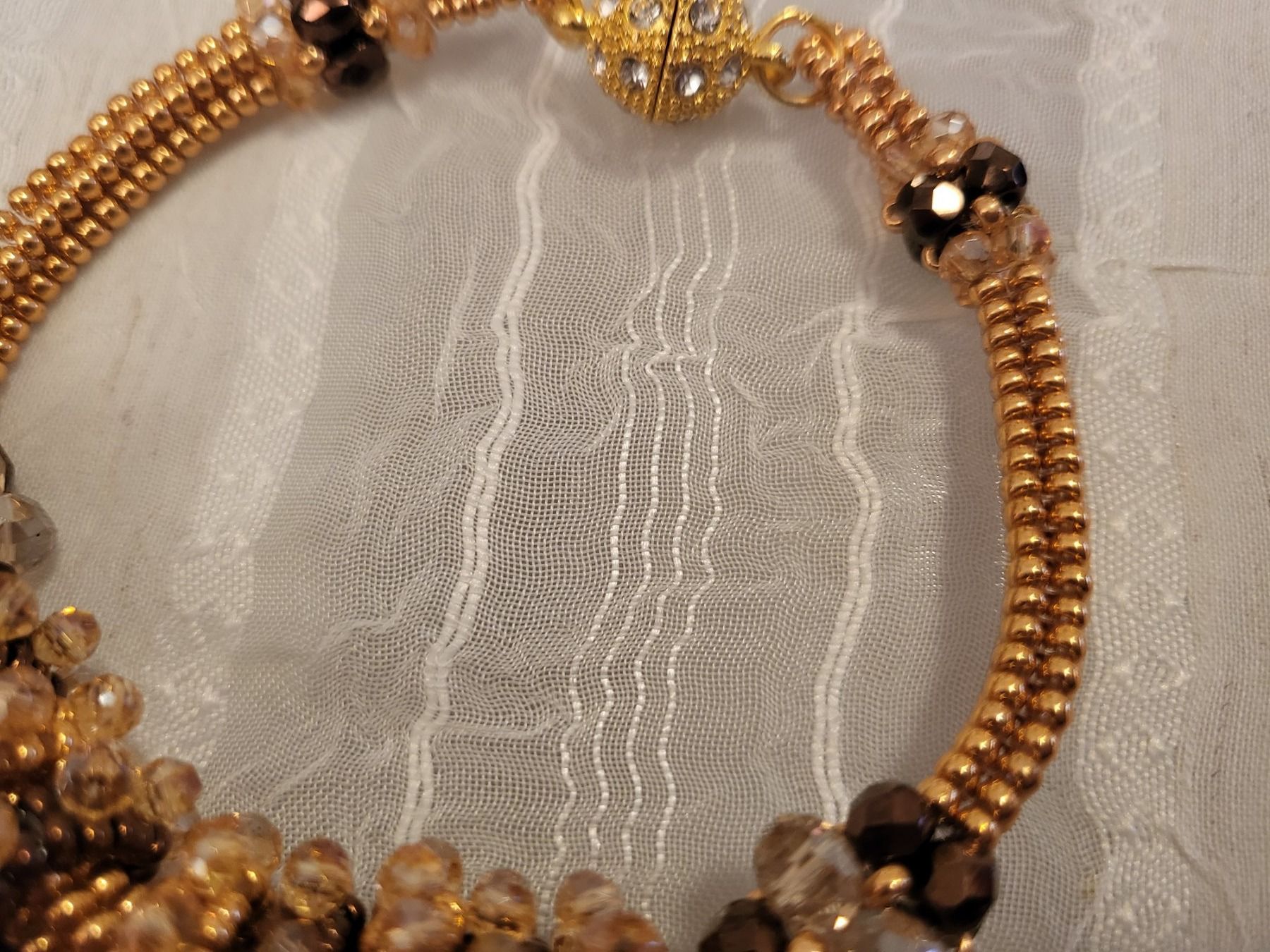 Bracciali & Braccialetti: Wunderschöne Armkette aus glasperlen – Nuovo e nell'imballaggio originale da Dietikon venduto da Eleda 2