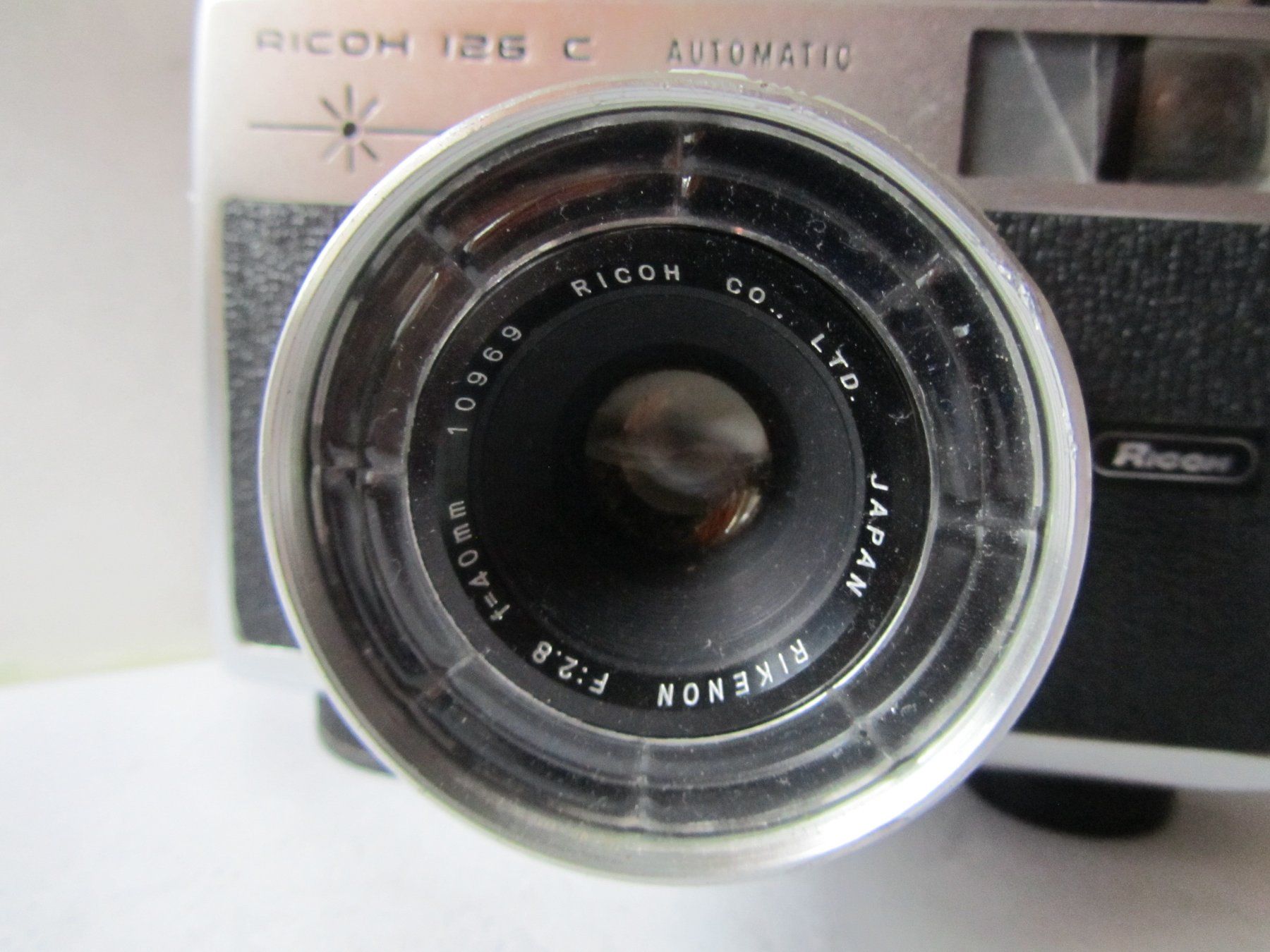 Ricoh Appareil photo: Ricoh 126 C Automatic mit Originalhülle - ca. 1969 – D'occasion à Weiningen ZH par dietsch57 1