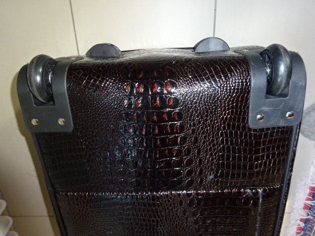 Altro in Aeronautica: 2 Trolley Trolley-Set Koffer-Set Krokomuster – Usato da Oberterzen venduto da fla_2f9q 4