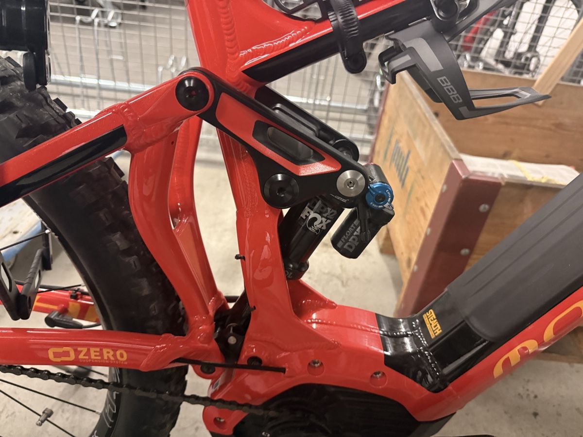 Mondraker Vélos: E-MTB Mondraker E Crafty XR+ – Neuf (Voir description) à Altstätten SG par Noahhaef 3
