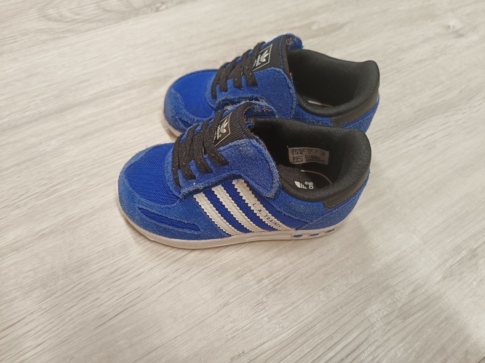 Adidas Scarpe per ragazzi: Kinder Schuhe Adidas, Gr.21 – Usato da Münsingen venduto da Nik010