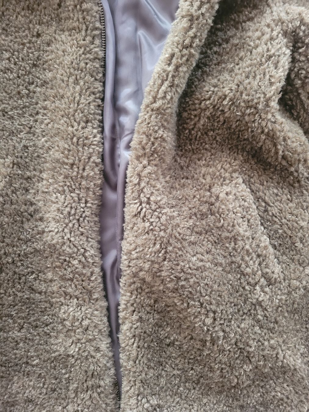 Nile Cappotti: Nile mantel teddy taille S Olive – Usato da Echallens venduto da frimousse2008 1