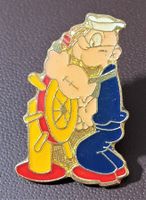 Q487 - Pin Comic Figur - Popeye am Ruder