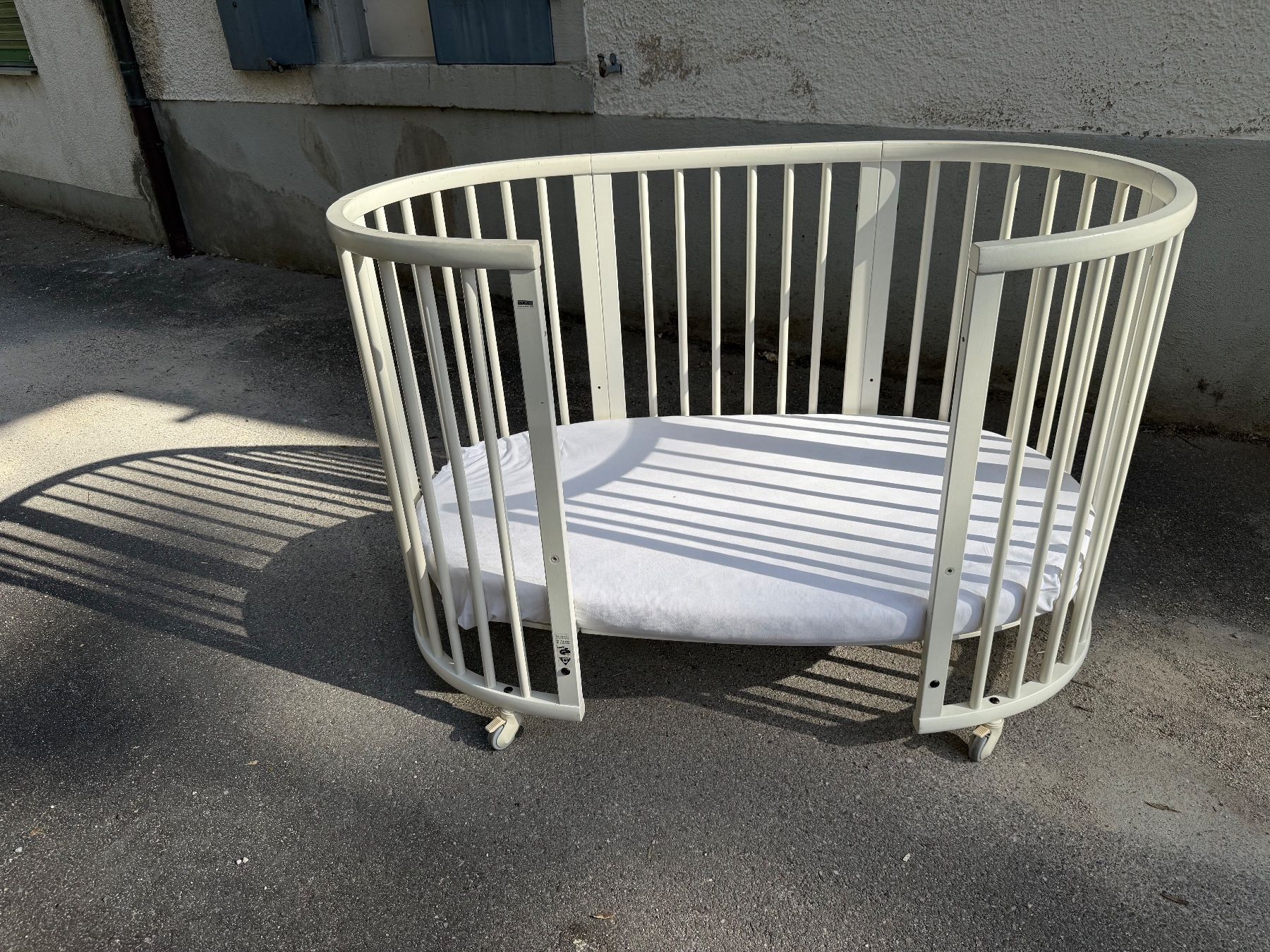Stokke Letti: Kinderbett Stokke – Usato da Bretzwil venduto da neuguinea
