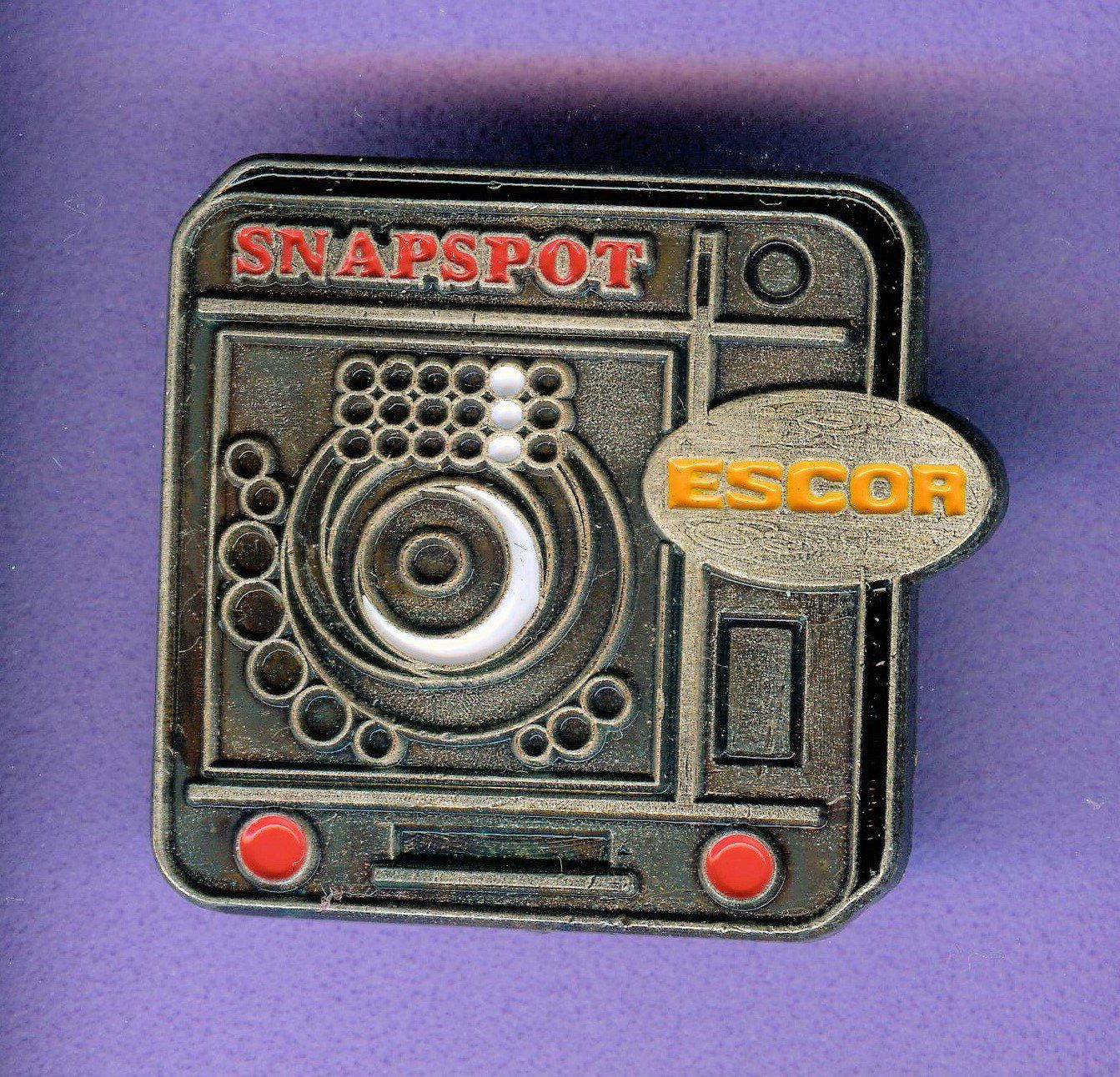 Placchette & Badge: SNAPSPOT  weiss= 8 fach – Usato da Winterthur venduto da Sammleroase